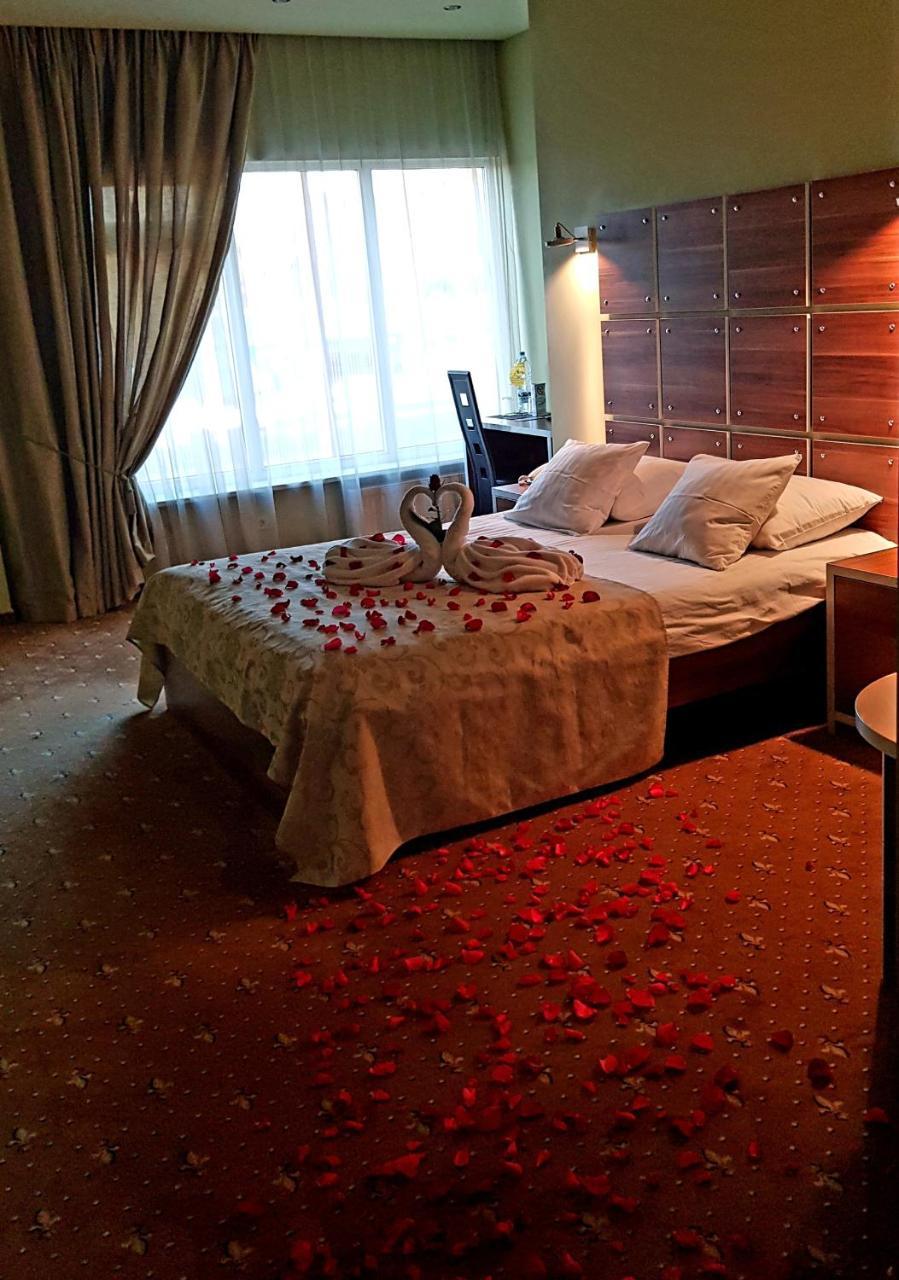 Riga Unimars Hotel Eksteriør bilde